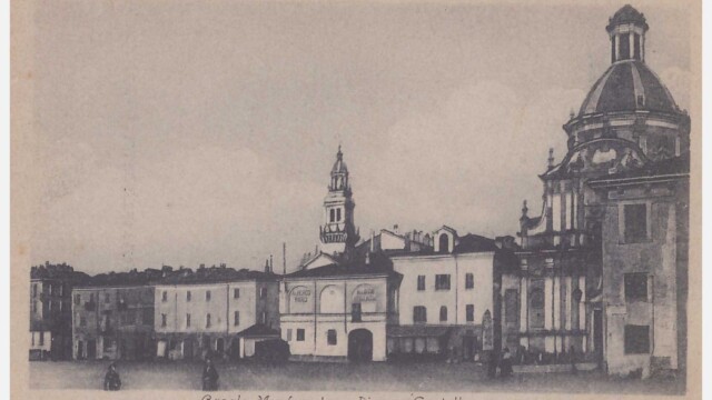 piazza castello